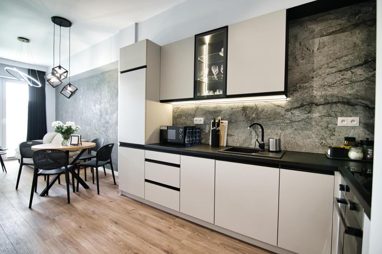 Ferienwohnung Just 5 By Housine Zator Exterior foto